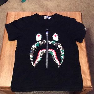 A bathing Ape T shirt